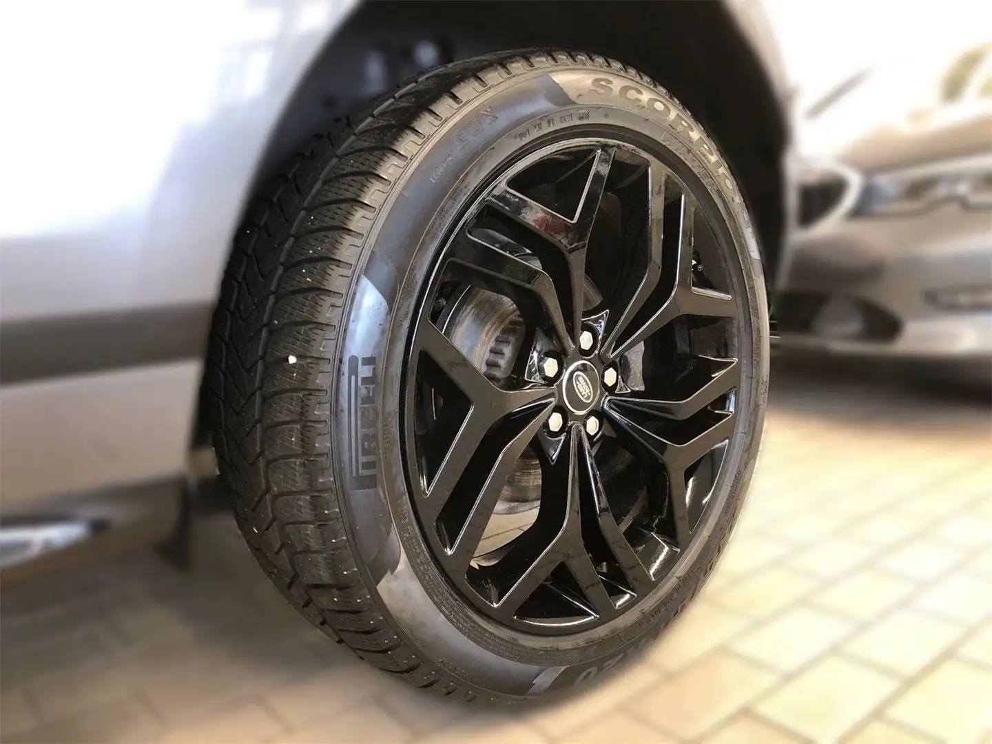 Vehicle image, number 3