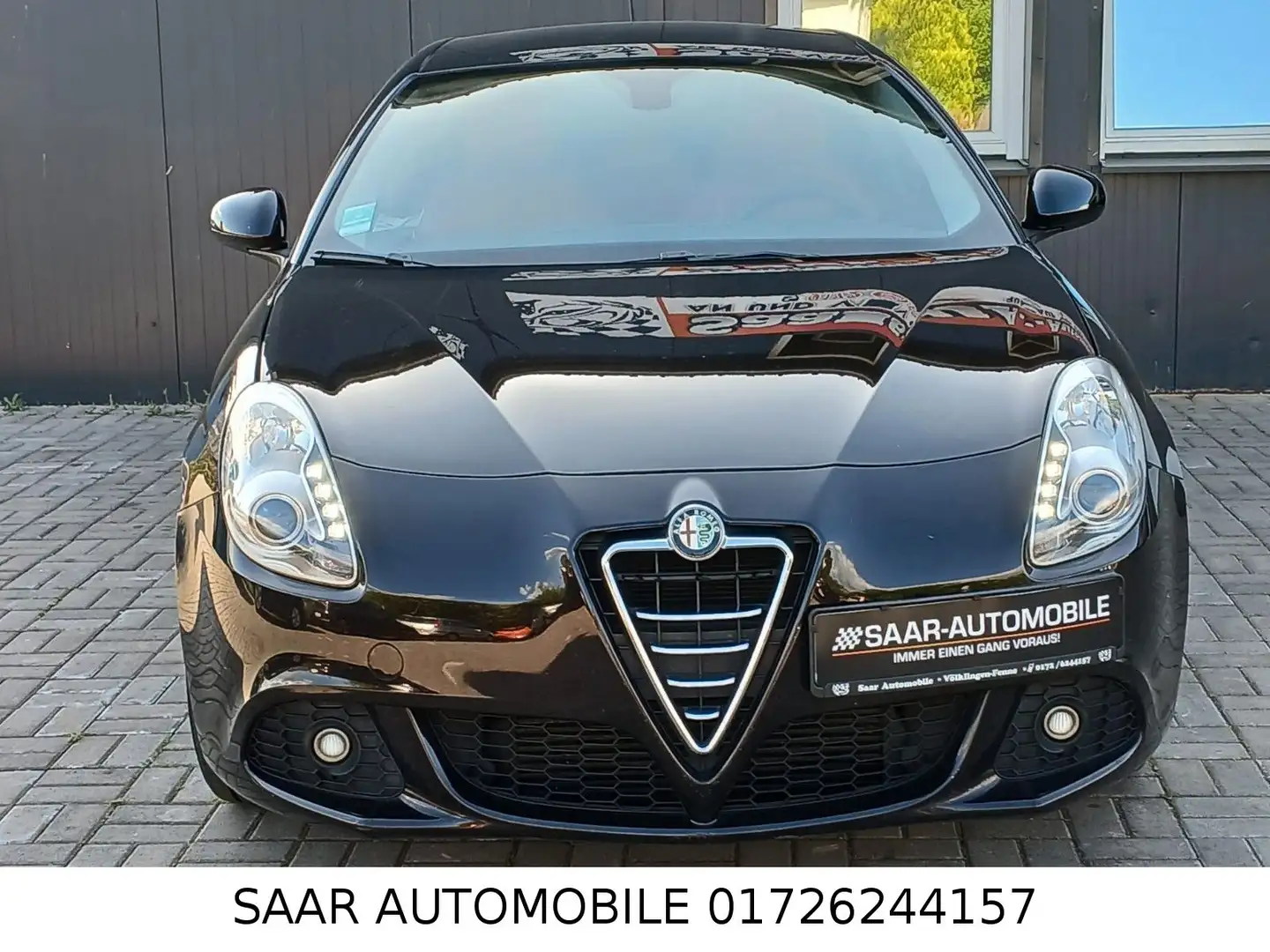 Vehicle image, number 2