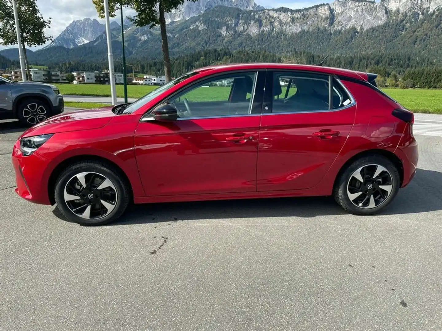 Vehicle image, number 2