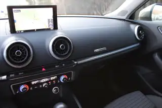 Vehicle image thumbnail, number 13