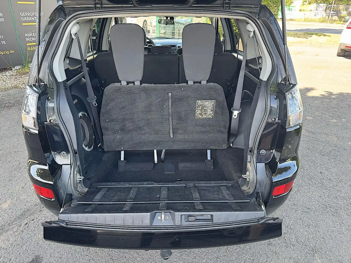 Vehicle image, number 20