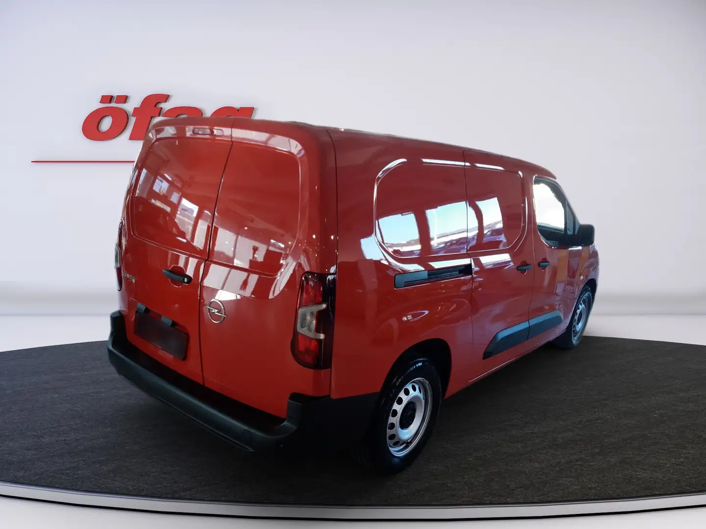 Vehicle image, number 5