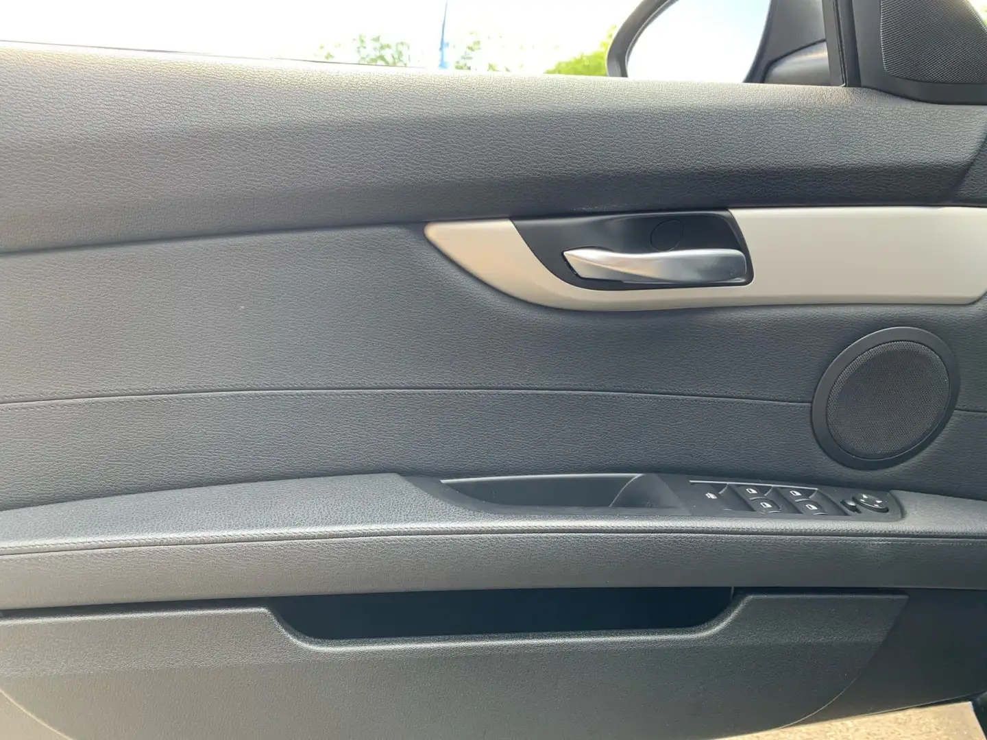 Vehicle image, number 18