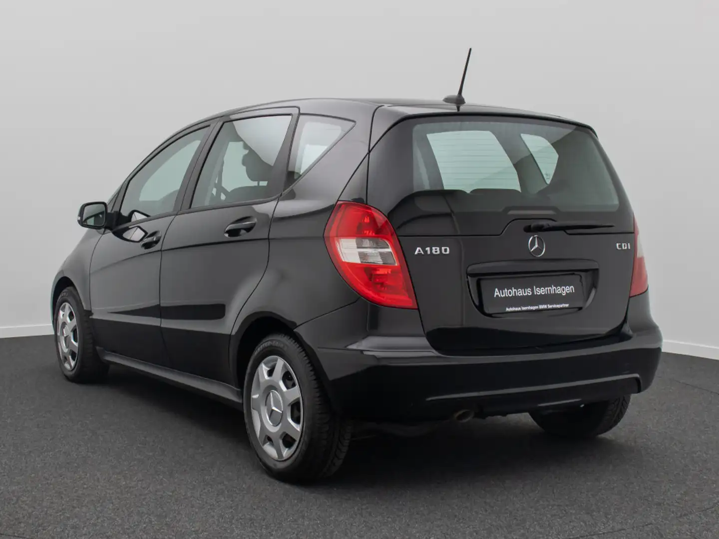Vehicle image, number 9