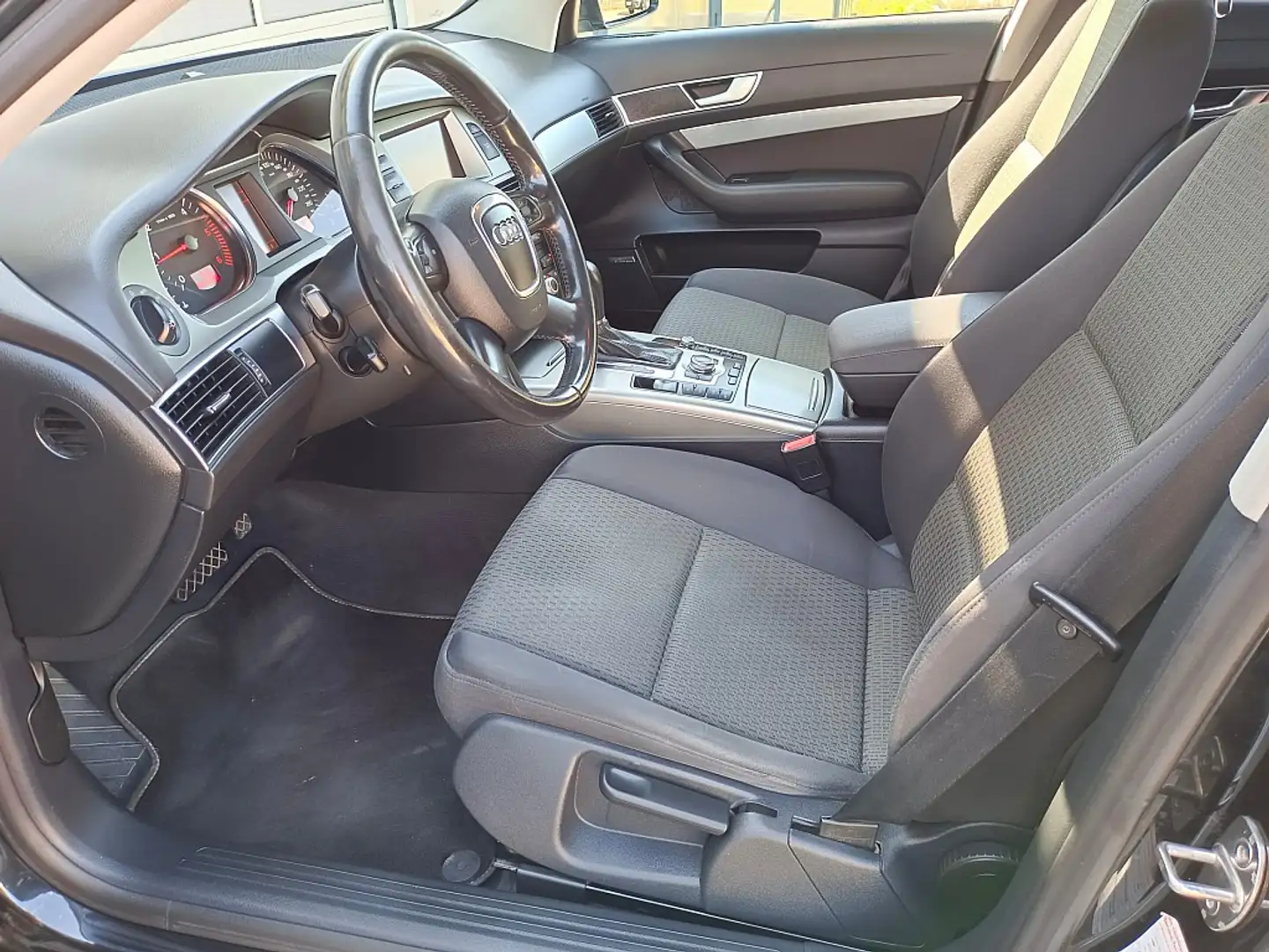 Vehicle image, number 7
