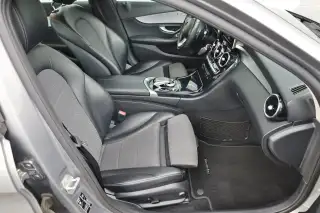 Vehicle image thumbnail, number 4