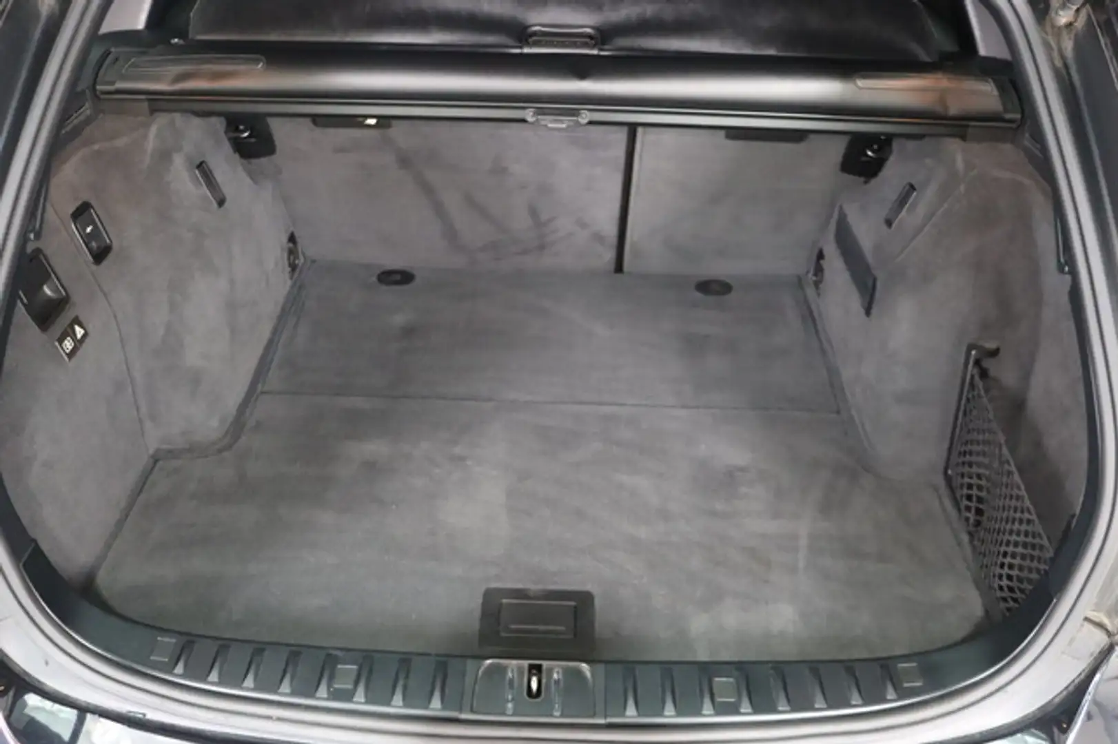 Vehicle image, number 7