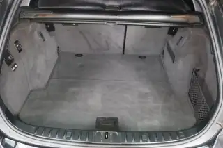 Vehicle image thumbnail, number 7