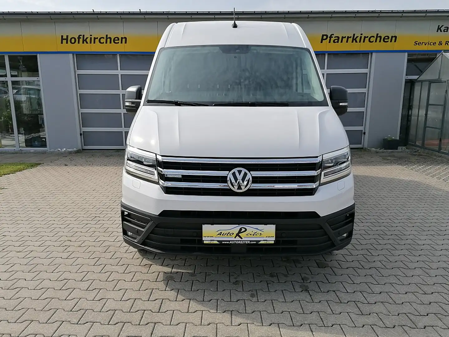 Vehicle image, number 2