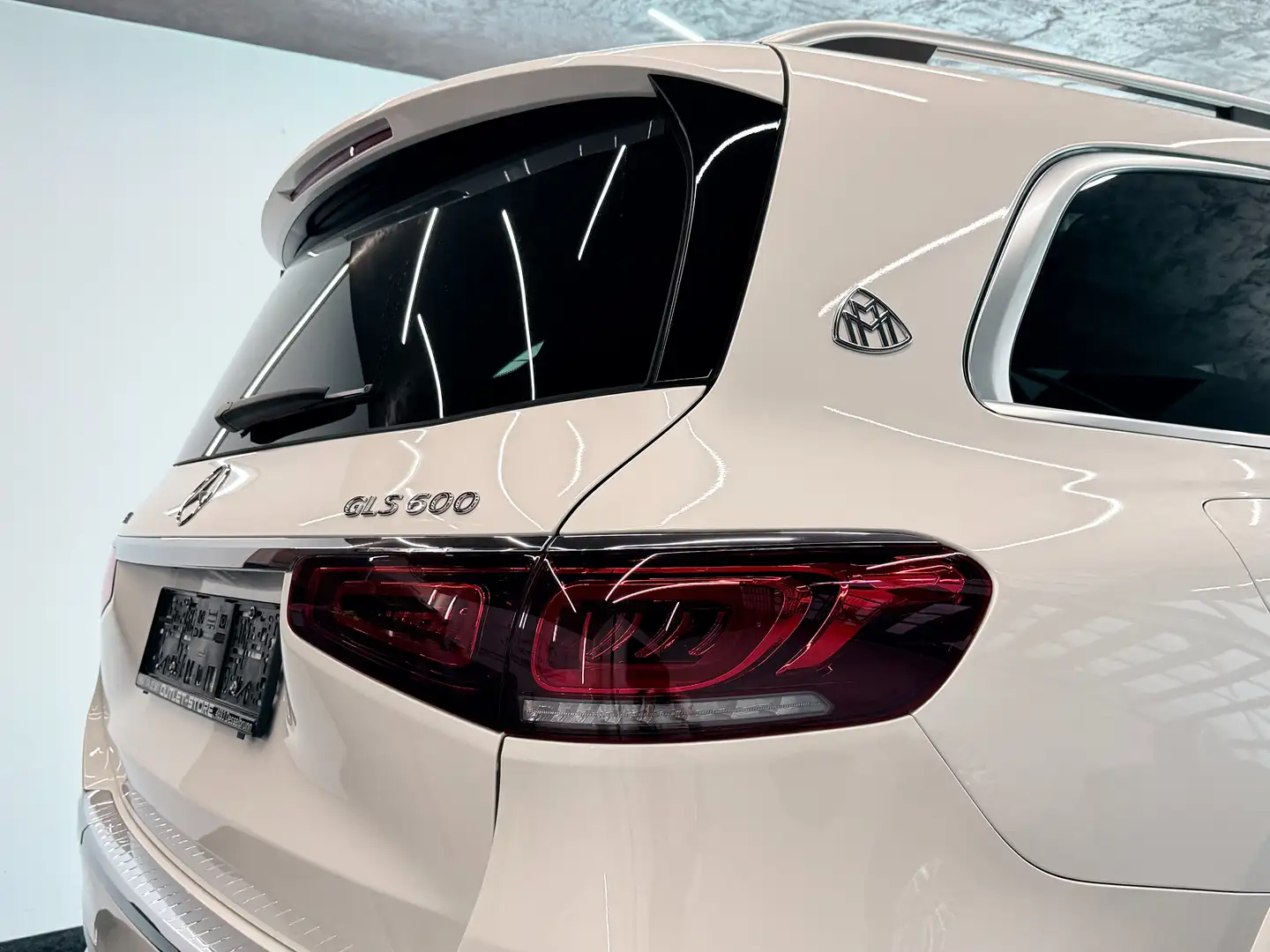 Vehicle image, number 7