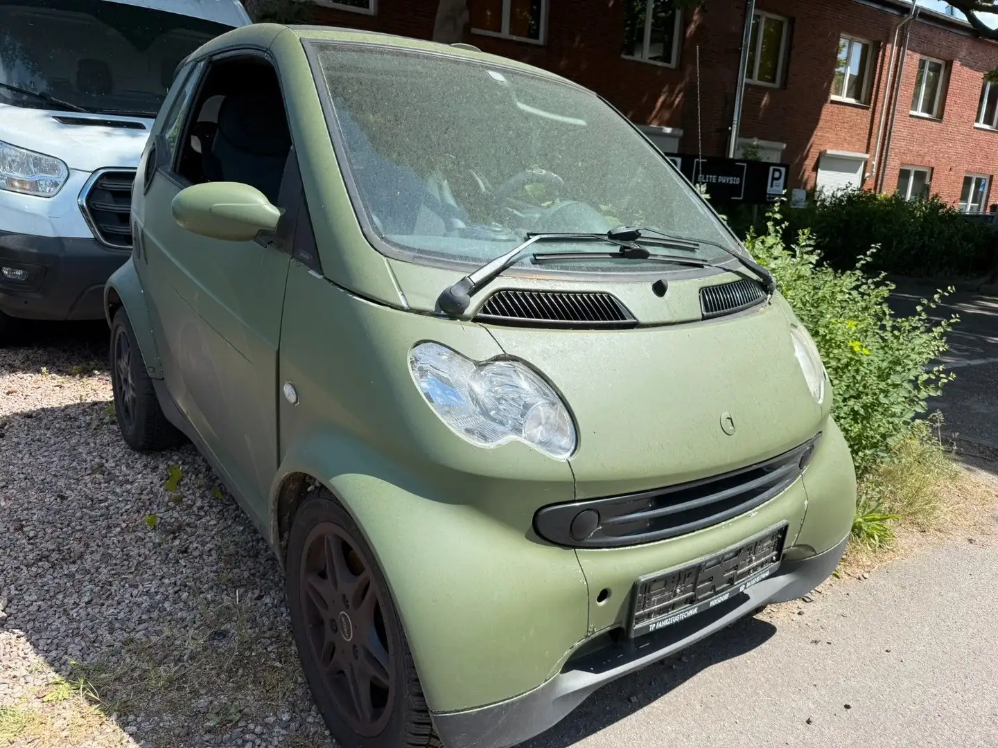 Vehicle image, number 1