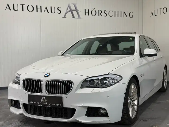 Additional image of the vehicle