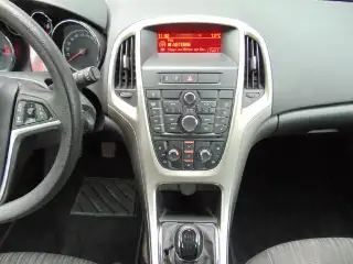 Vehicle image thumbnail, number 9
