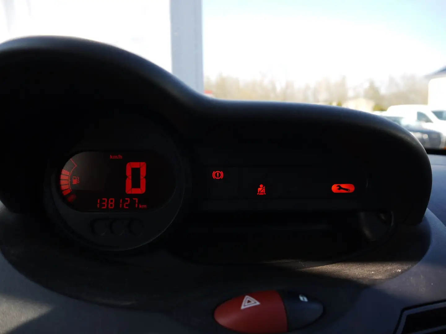Vehicle image, number 7