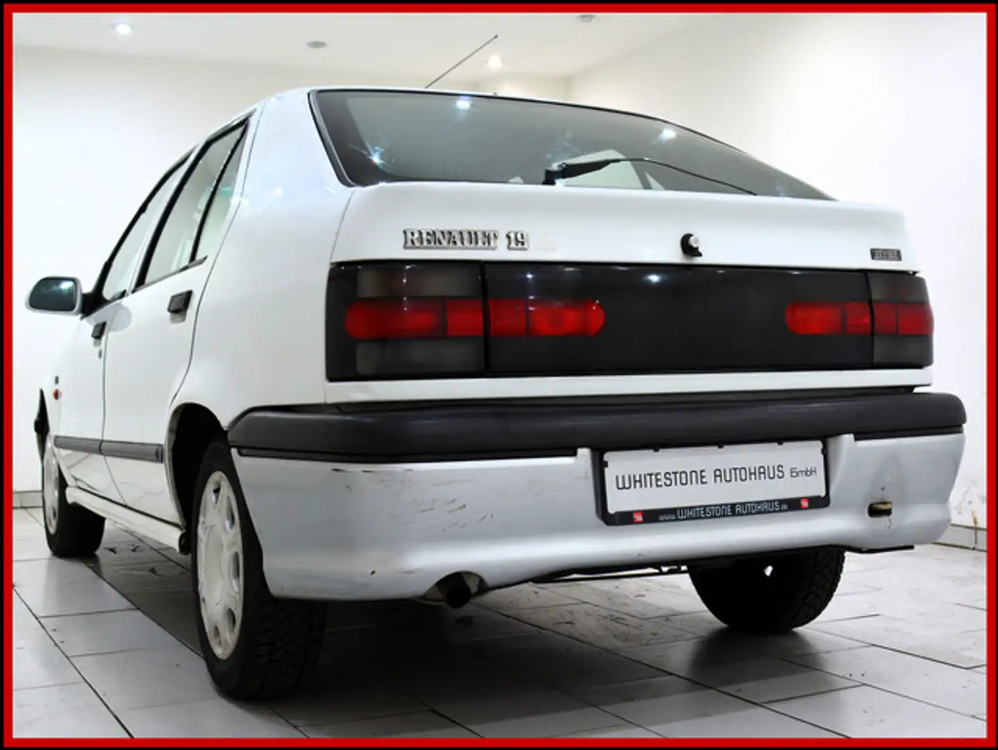 Vehicle image, number 6
