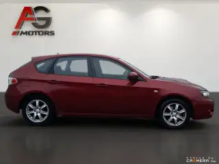 Vehicle image thumbnail, number 4