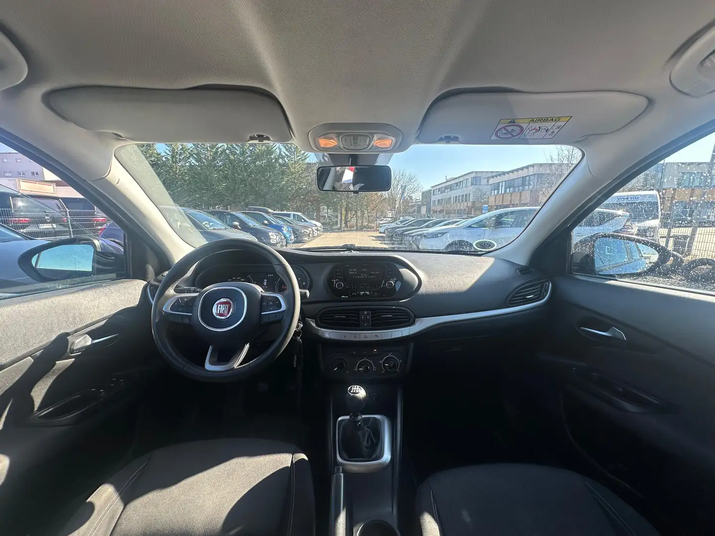 Vehicle image, number 9