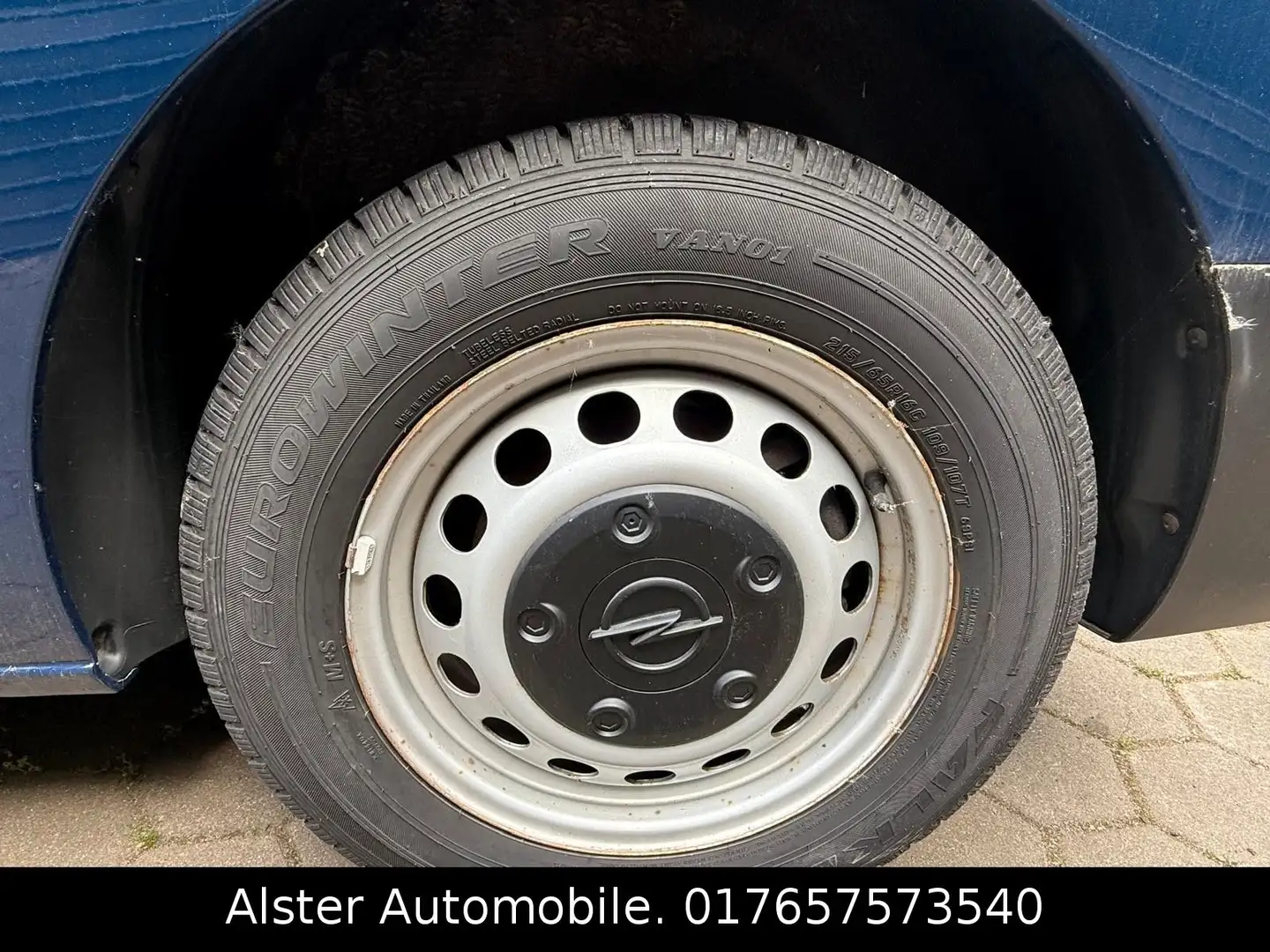 Vehicle image, number 14