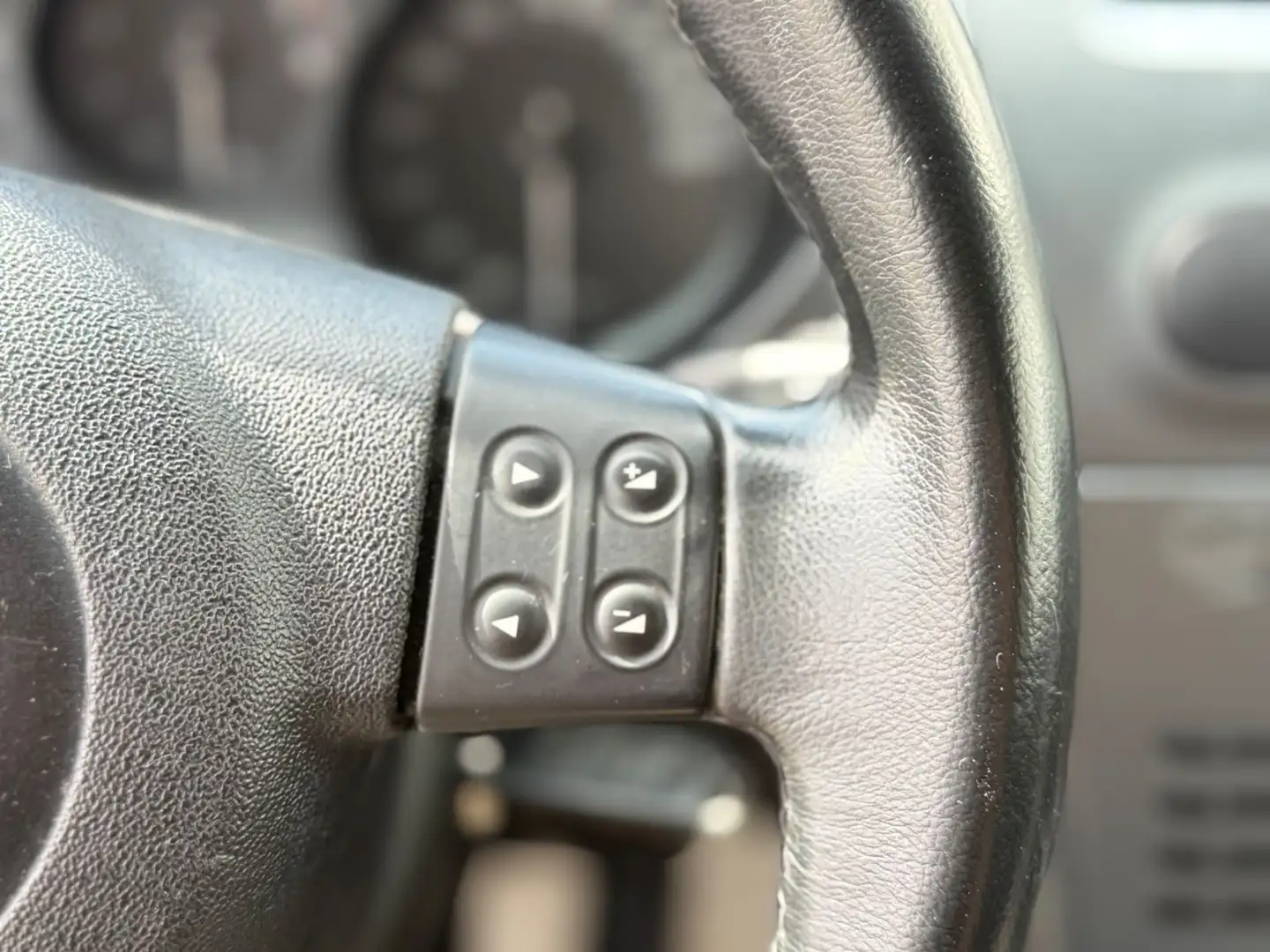 Vehicle image, number 17