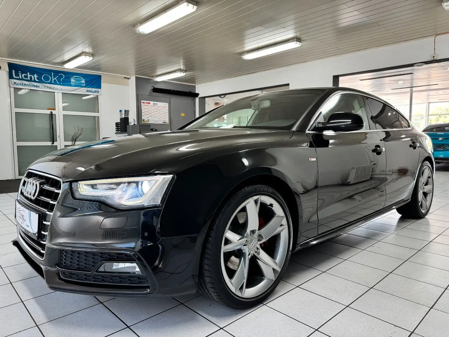 Vehicle image, number 2