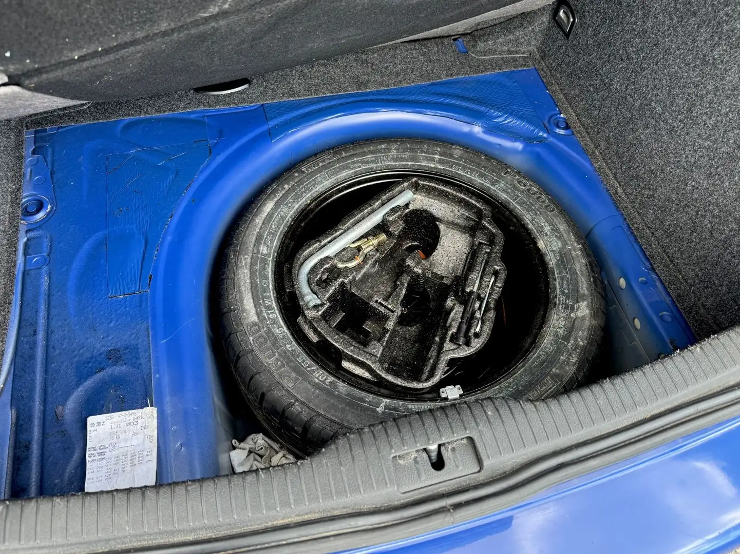 Vehicle image, number 7