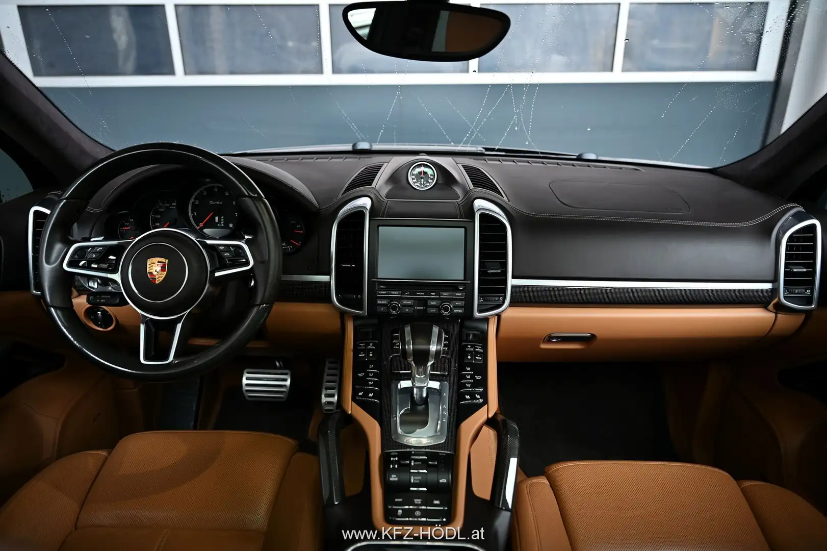 Vehicle image, number 8