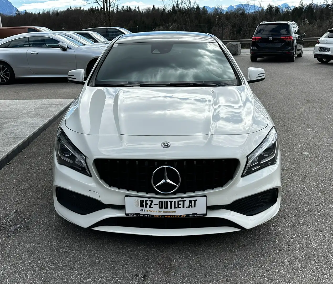 Vehicle image, number 2