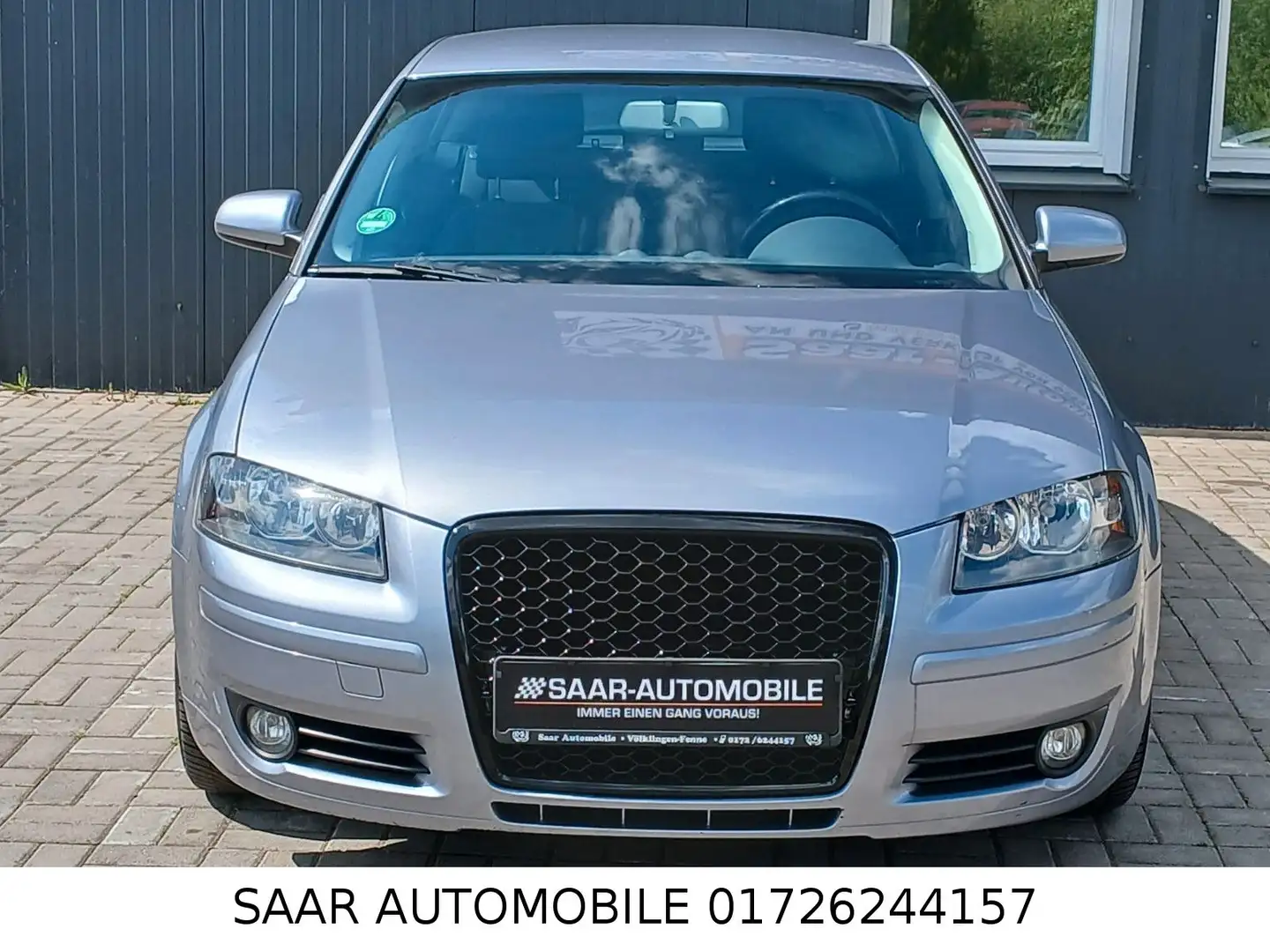 Vehicle image, number 2