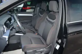 Vehicle image thumbnail, number 9