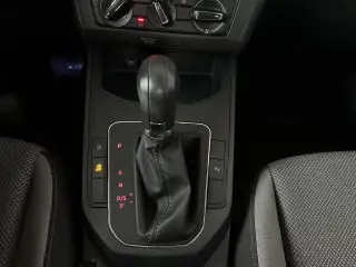 Vehicle image thumbnail, number 13