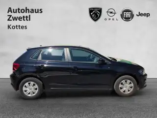 Vehicle image thumbnail, number 7