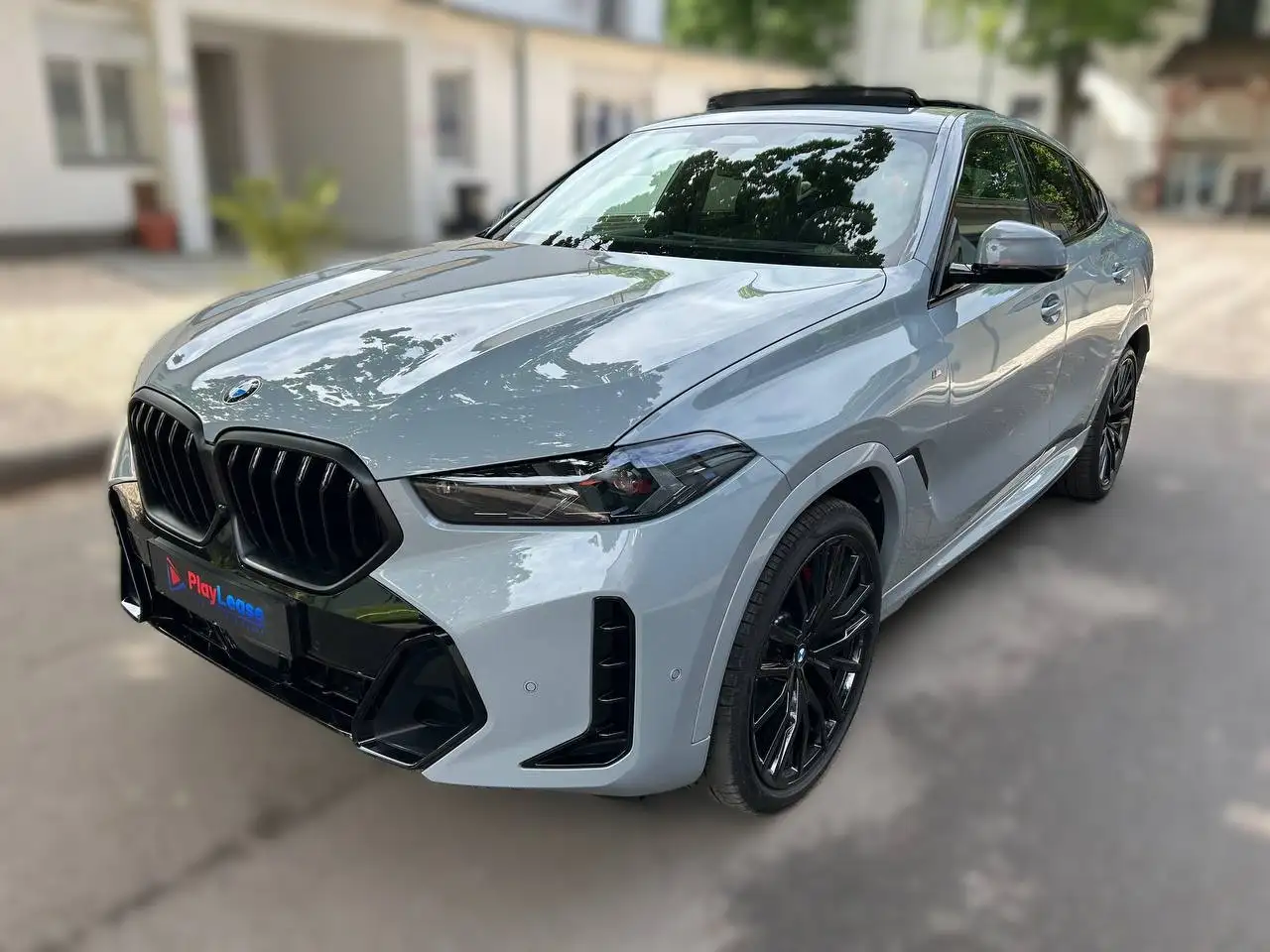 Vehicle image, number 1