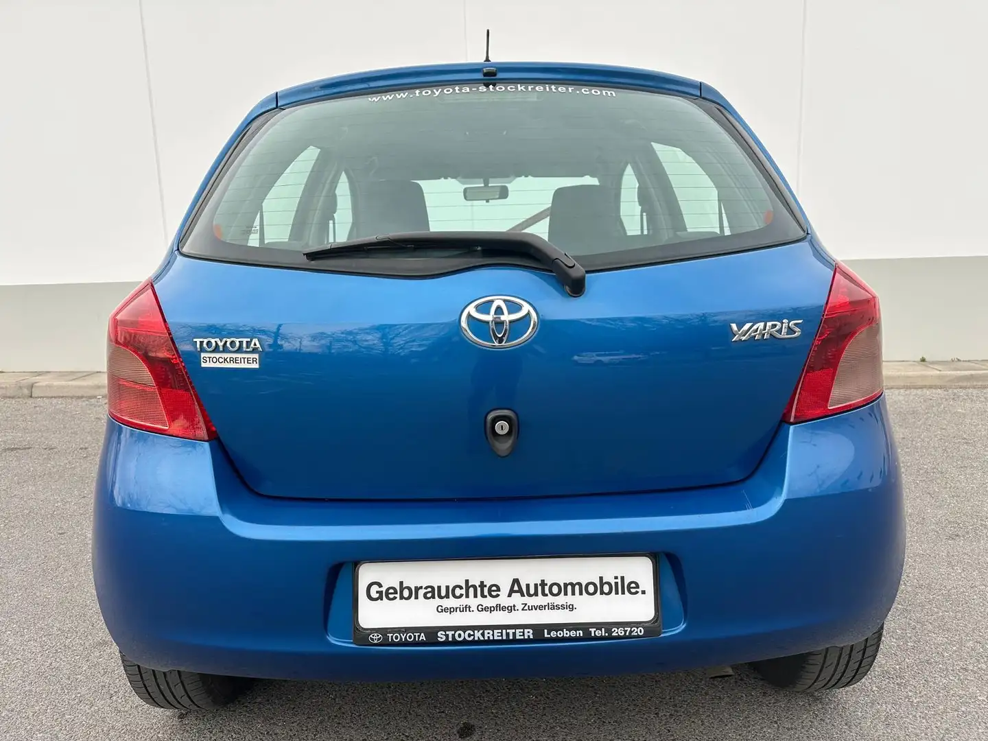 Vehicle image, number 8