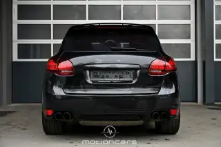 Vehicle image thumbnail, number 4