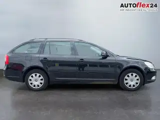 Vehicle image thumbnail, number 8
