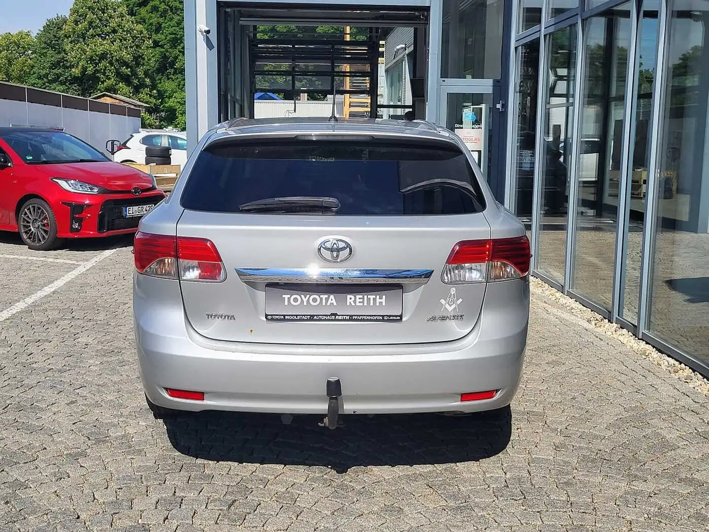 Vehicle image, number 6