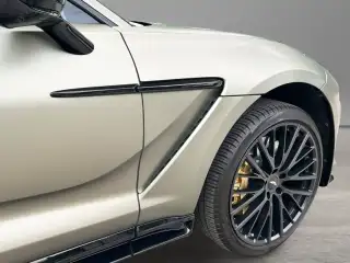 Vehicle image thumbnail, number 9