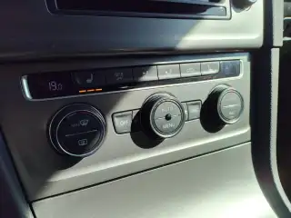 Vehicle image thumbnail, number 12