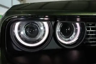 Vehicle image thumbnail, number 6