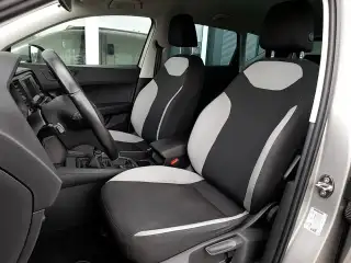 Vehicle image thumbnail, number 9