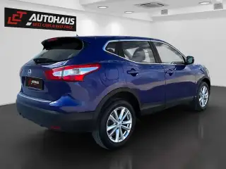 Vehicle image thumbnail, number 6